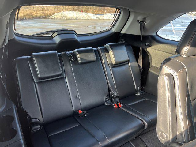 used 2019 Toyota Highlander car, priced at $20,999