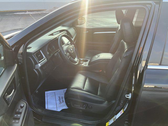 used 2019 Toyota Highlander car, priced at $20,999