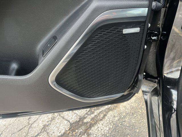 used 2025 Chevrolet Traverse car, priced at $48,999