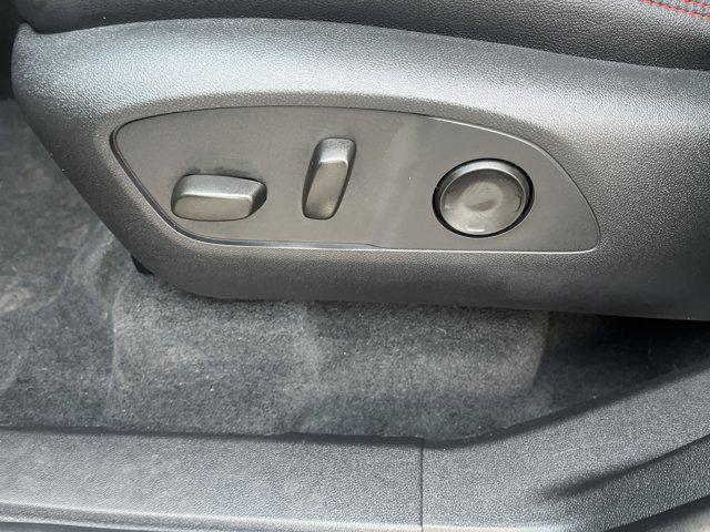 used 2025 Chevrolet Traverse car, priced at $48,999