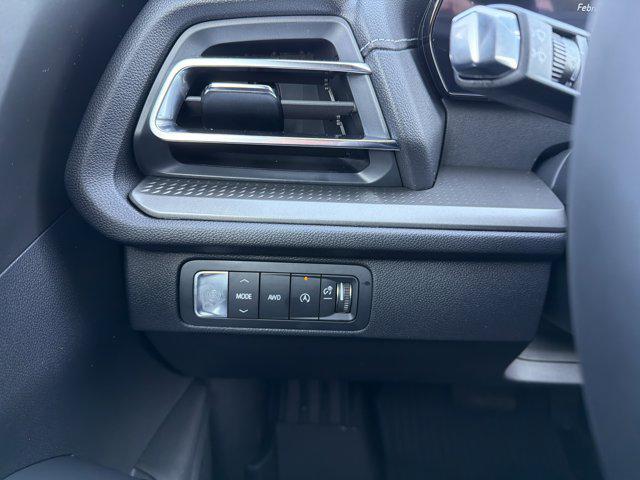 new 2026 Chevrolet Traverse car, priced at $48,240