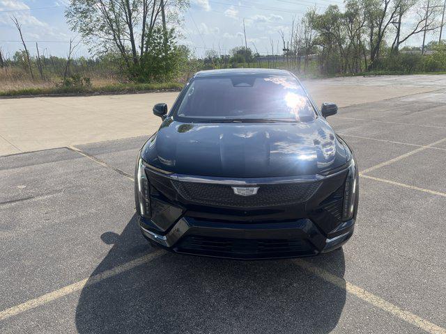 used 2025 Cadillac OPTIQ car, priced at $41,999