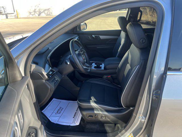 used 2025 Buick Enclave car, priced at $35,999