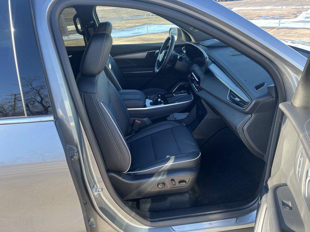 used 2025 Buick Enclave car, priced at $35,999