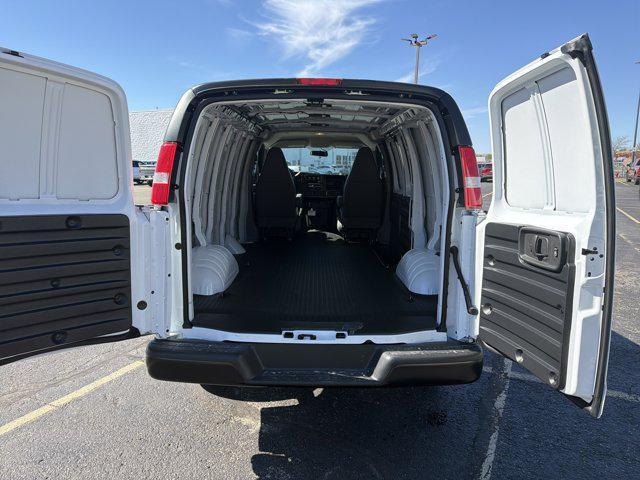 new 2026 Chevrolet Express 3500 car, priced at $51,715
