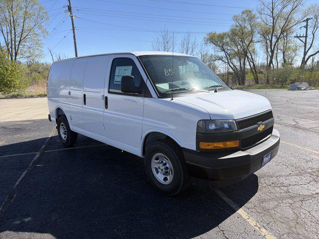 new 2026 Chevrolet Express 3500 car, priced at $51,715