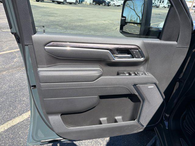 new 2026 Chevrolet Silverado 3500 car, priced at $85,625