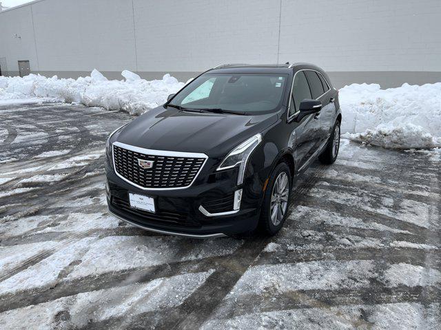 used 2025 Cadillac XT5 car, priced at $38,999