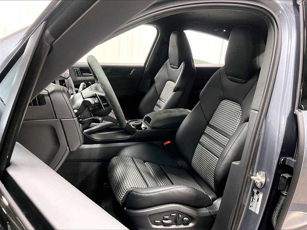 new 2026 Porsche Cayenne car, priced at $162,980