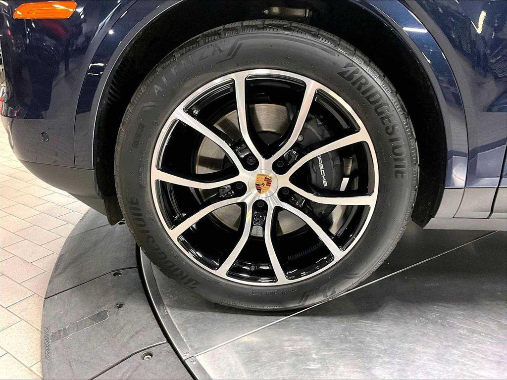 used 2025 Porsche Cayenne car, priced at $92,888