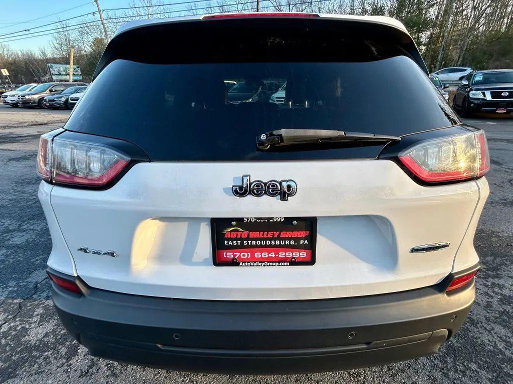 used 2019 Jeep Cherokee car, priced at $12,990