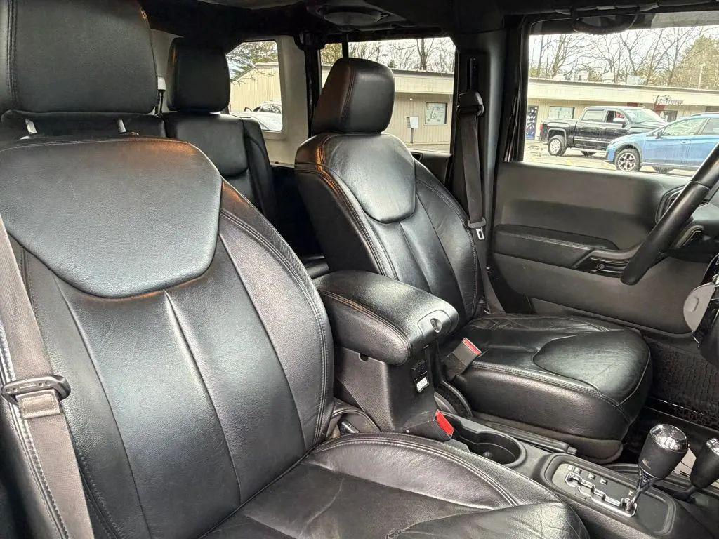 used 2014 Jeep Wrangler Unlimited car, priced at $15,990