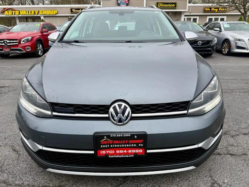 used 2018 Volkswagen Golf Alltrack car, priced at $13,990