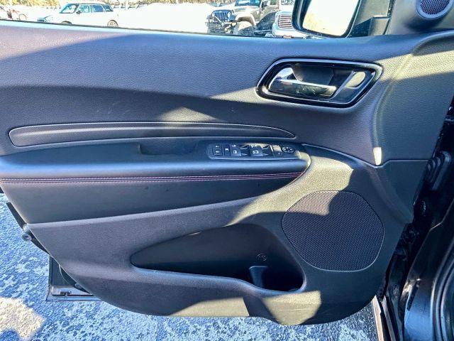 used 2025 Dodge Durango car, priced at $32,990