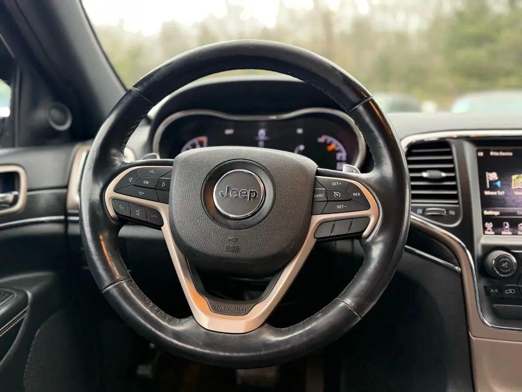 used 2015 Jeep Grand Cherokee car, priced at $11,490