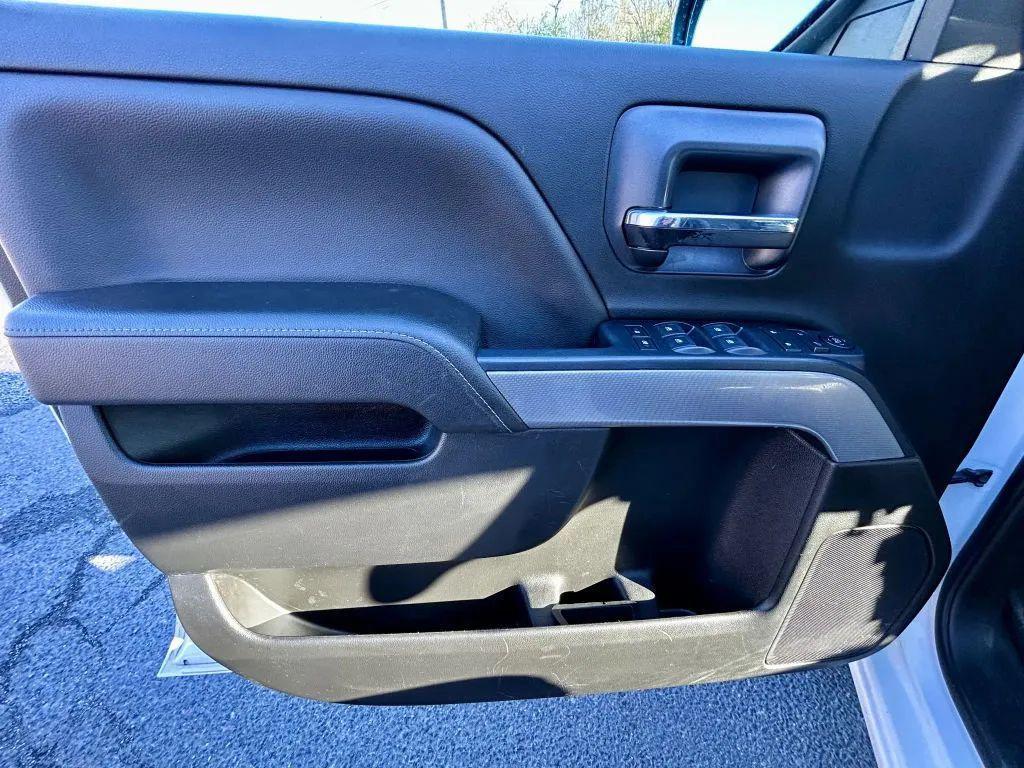 used 2019 Chevrolet Silverado 1500 car, priced at $17,990