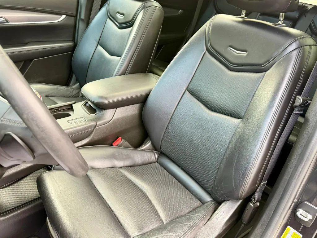 used 2017 Cadillac XT5 car, priced at $14,990