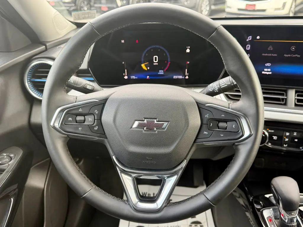 used 2025 Chevrolet Trax car, priced at $19,990