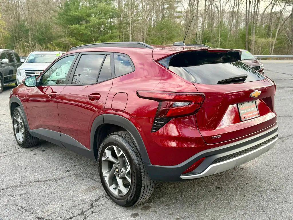 used 2025 Chevrolet Trax car, priced at $19,990