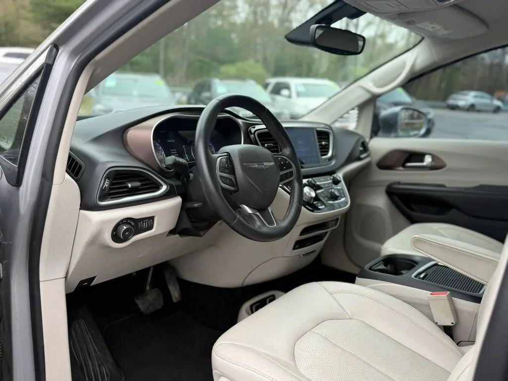 used 2017 Chrysler Pacifica car, priced at $12,890
