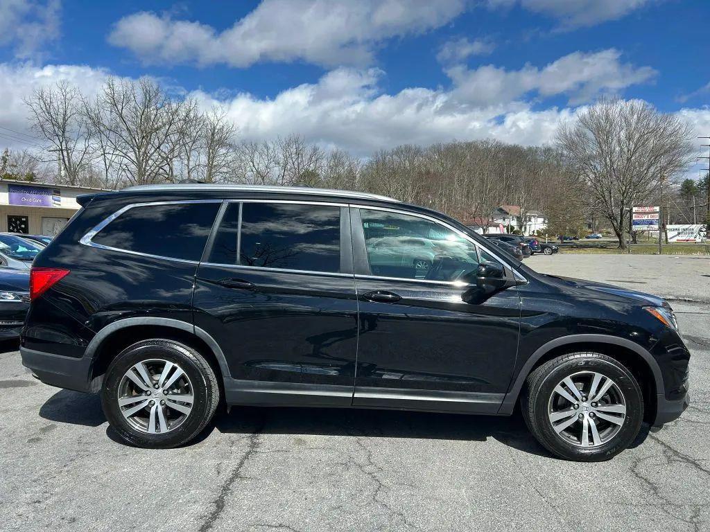used 2017 Honda Pilot car, priced at $14,490