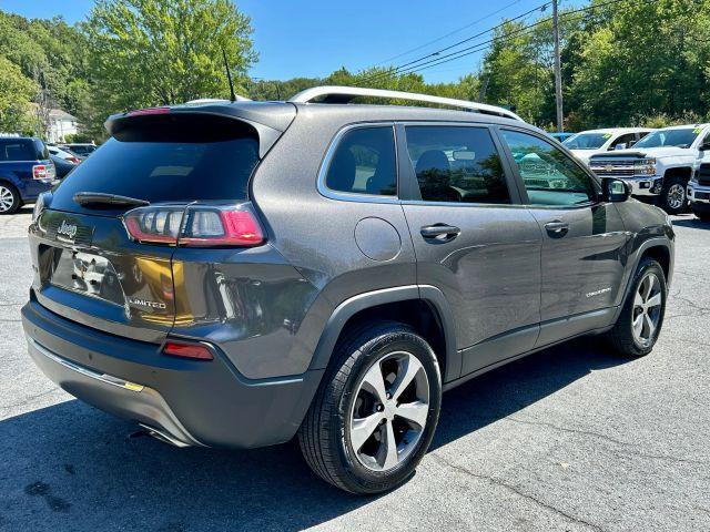 used 2019 Jeep Cherokee car, priced at $14,290