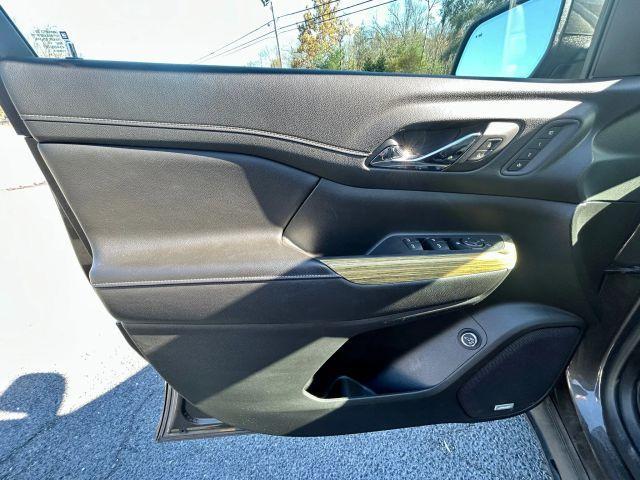 used 2019 GMC Acadia car, priced at $19,290