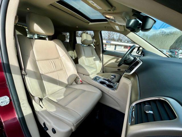 used 2016 Jeep Grand Cherokee car, priced at $14,490