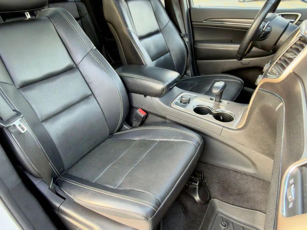 used 2015 Jeep Grand Cherokee car, priced at $12,490