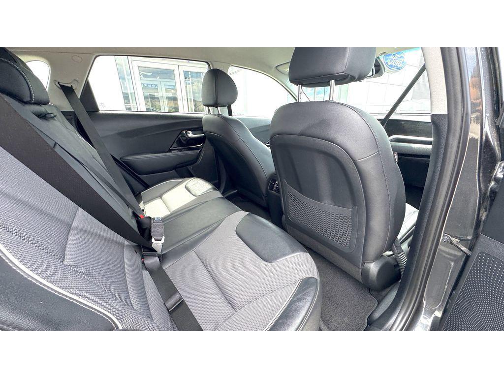 used 2022 Kia Niro EV car, priced at $21,238