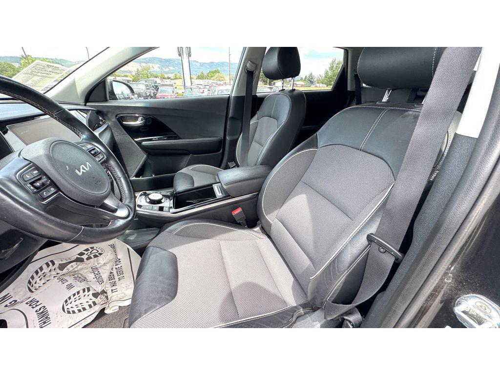 used 2022 Kia Niro EV car, priced at $21,238