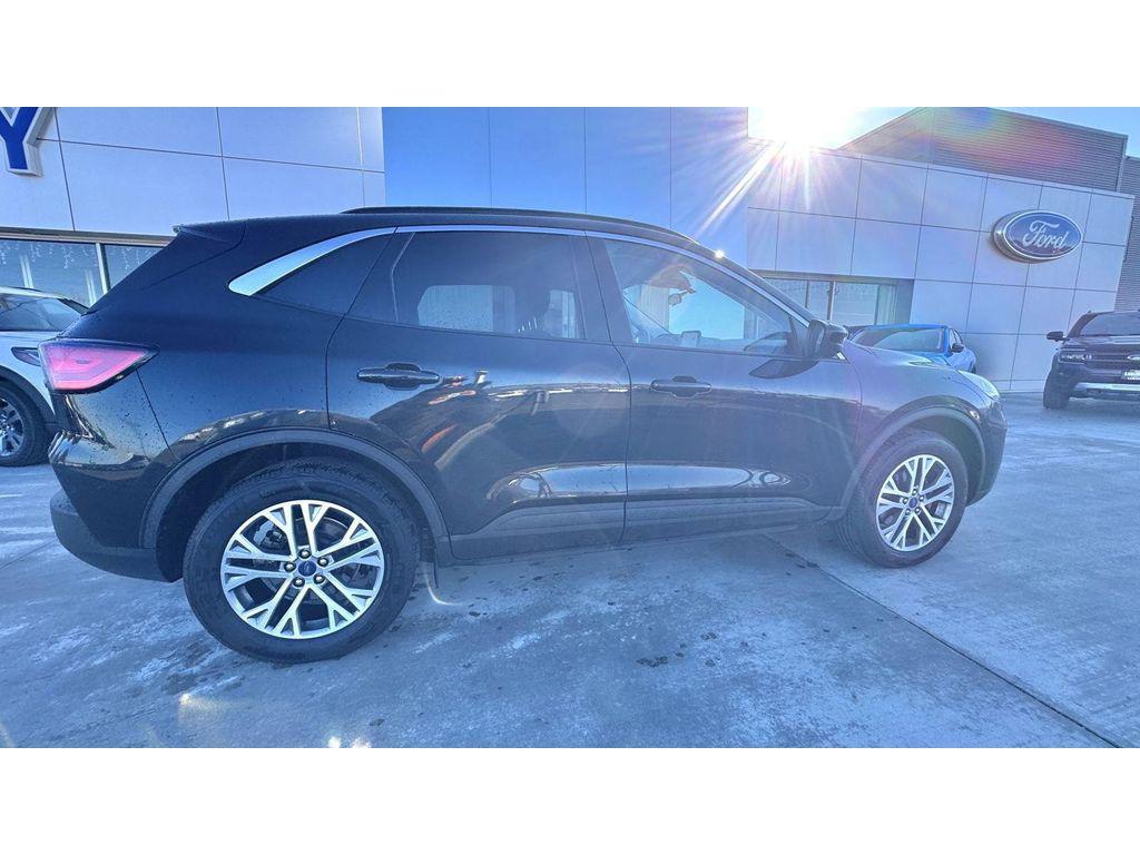 used 2022 Ford Escape car, priced at $24,895