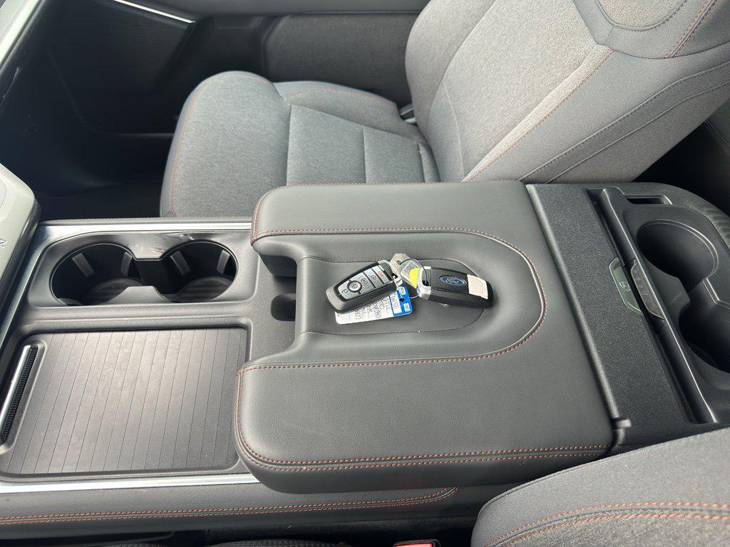 used 2025 Ford Expedition car, priced at $55,161