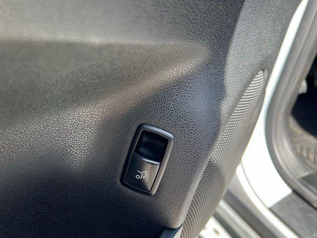 used 2011 Mercedes-Benz M-Class car, priced at $10,997