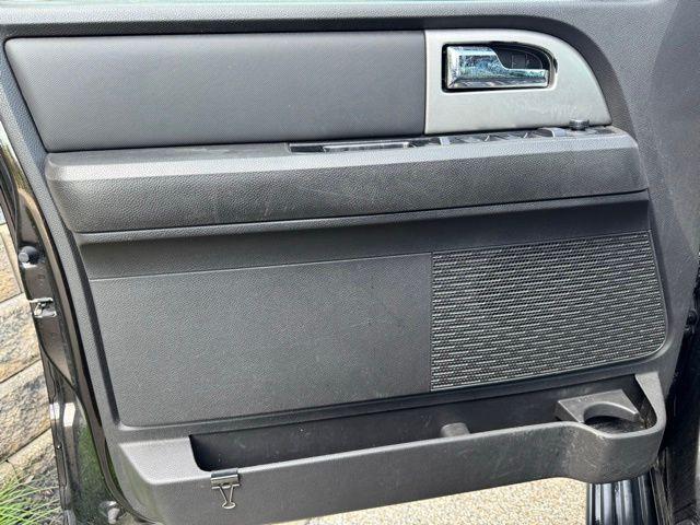 used 2014 Ford Expedition car, priced at $7,995