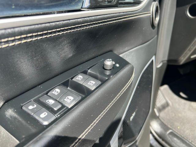 used 2022 Jeep Wagoneer car, priced at $38,299