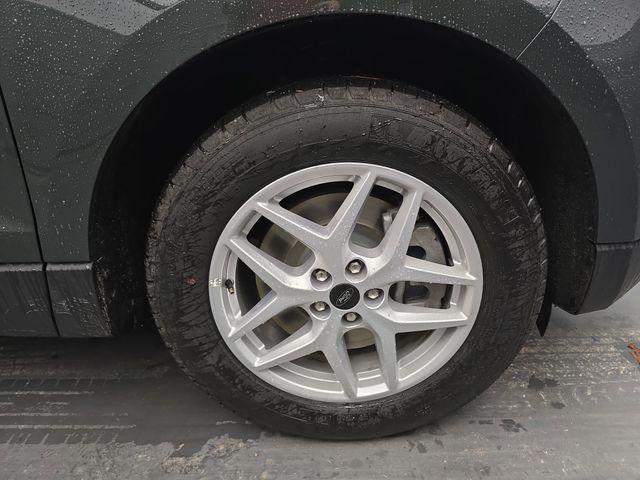 used 2024 Ford Edge car, priced at $22,700