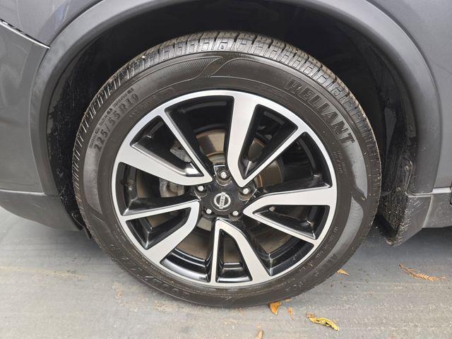 used 2019 Nissan Rogue car, priced at $12,900