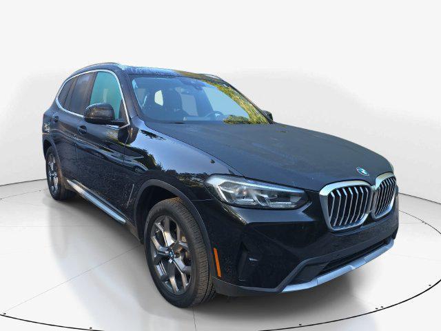 BMW X3 view 3