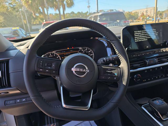 new 2025 Nissan Pathfinder car, priced at $37,216