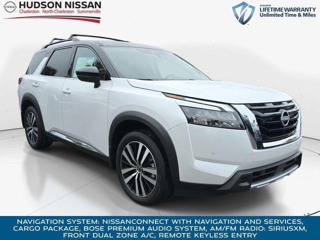 new 2025 Nissan Pathfinder car, priced at $44,159