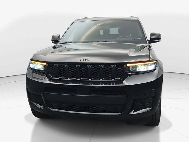 used 2023 Jeep Grand Cherokee L car, priced at $26,600