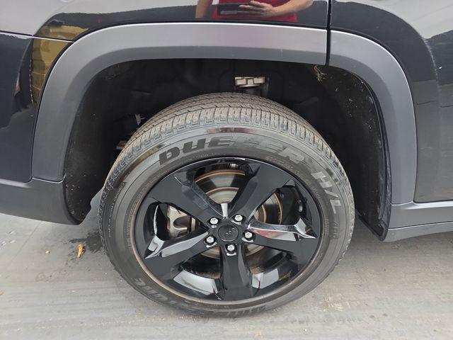 used 2023 Jeep Grand Cherokee L car, priced at $26,600