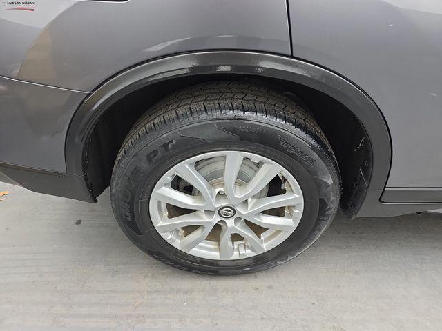 used 2019 Nissan Rogue car, priced at $14,300