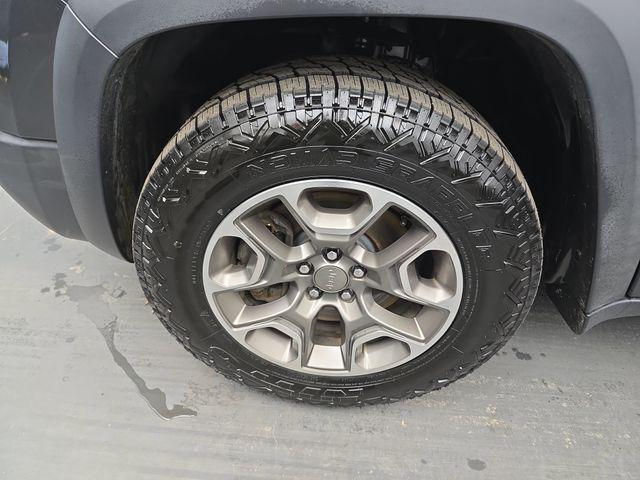 used 2020 Jeep Cherokee car, priced at $17,000