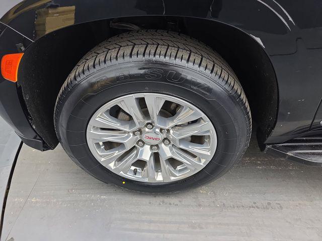 used 2024 GMC Yukon car, priced at $61,200