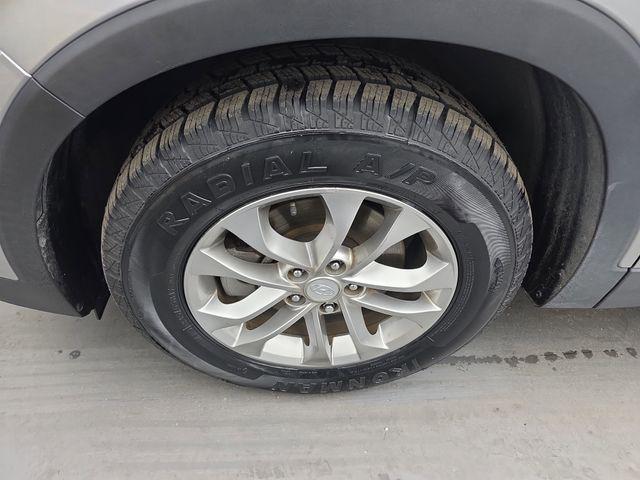 used 2020 Hyundai Santa Fe car, priced at $14,900