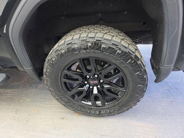 used 2022 GMC Sierra 1500 car, priced at $46,100