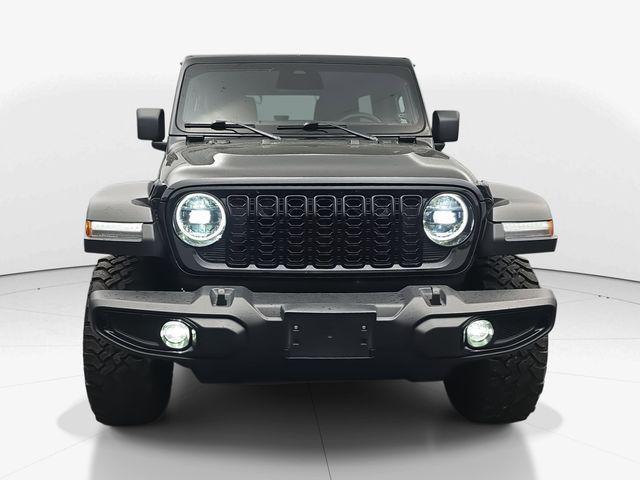 used 2025 Jeep Wrangler car, priced at $36,900