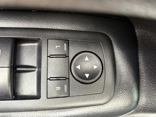 used 2020 Jeep Grand Cherokee car, priced at $15,995